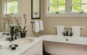 Clawfoot bathtub in the Thaxter Loft at our Camden, Maine boutique hotel