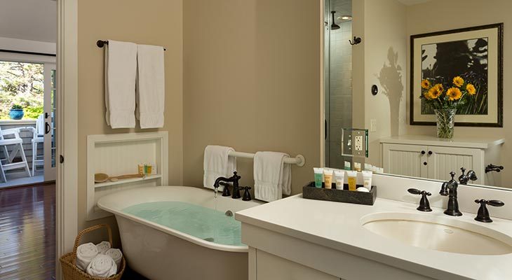 Clawfoot bathtub in a room at Camden, Maine boutique hotel