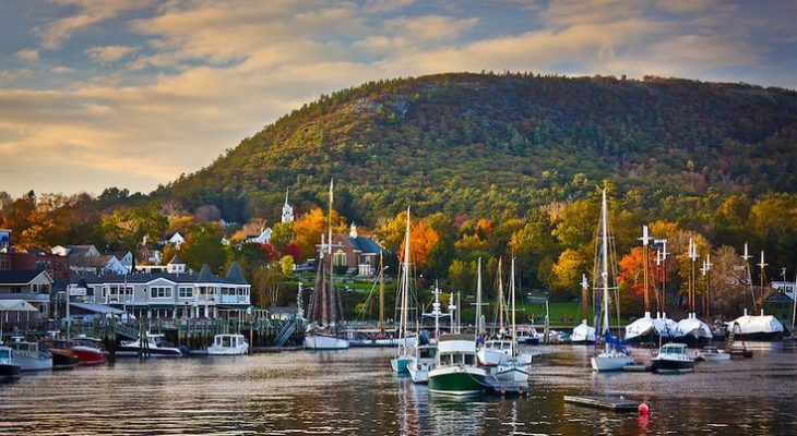 Fall along the coast of Maine