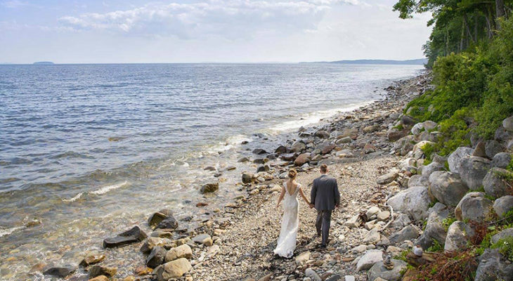 couple eloping at oceanfront venue in Camden, Maine